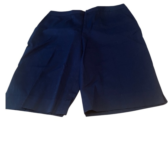 Lauren Ralph Lauren dead stock green label BSR shorts in New Flag Navy, size 12 - Picture 1 of 5